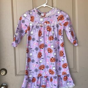 Toddler size 4 Halloween nightgown ghosts pumpkins costume